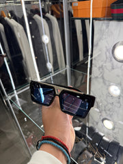 SUNGLASSES - LOUIS VUITTON 1+1