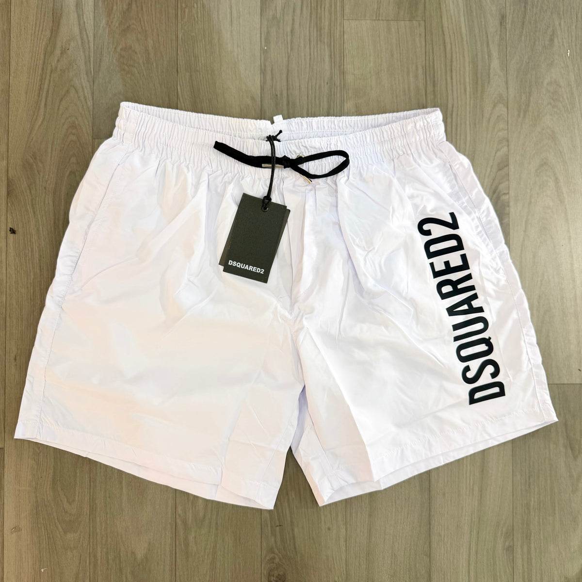 ΜΑΓΙΟ - DSQUARED2 Offers 1+1 ΔΩΡΟ