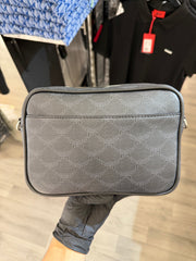 MCM ΤΣΑΝΤΑΚΙ