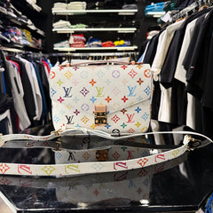 WOMEN BAGS - Louis Vuitton Pochette Metis