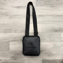 ΤΣΑΝΤΑΚΙ - CALVIN KLEIN