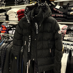 MONCLER - ΜΠΟΥΦΑΝ
