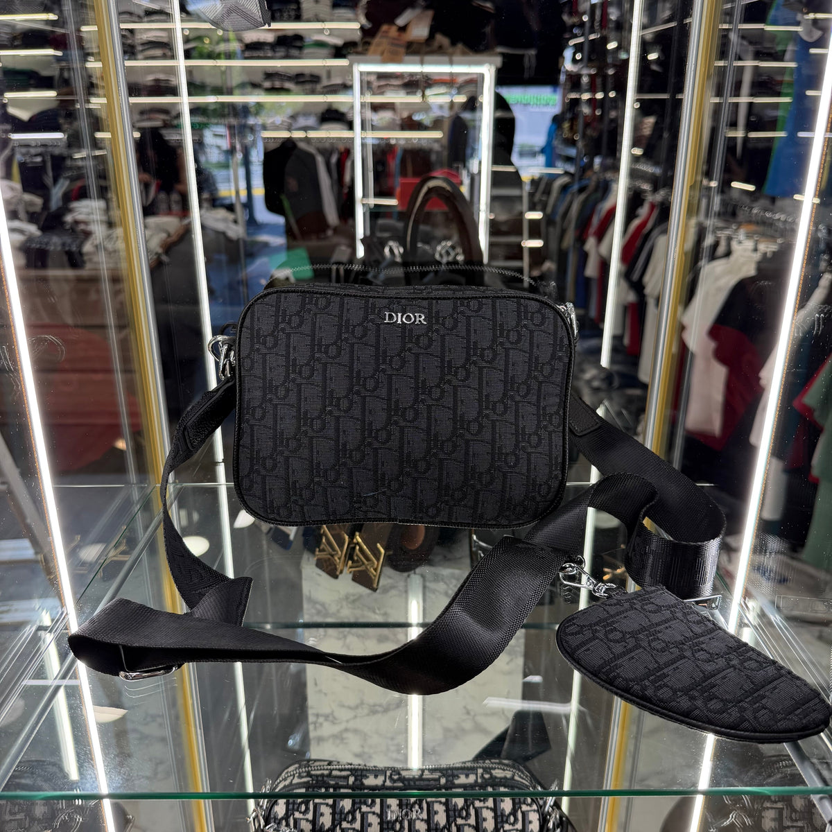 CHRISTIAN DIOR ΤΣΑΝΤΑΚΙ