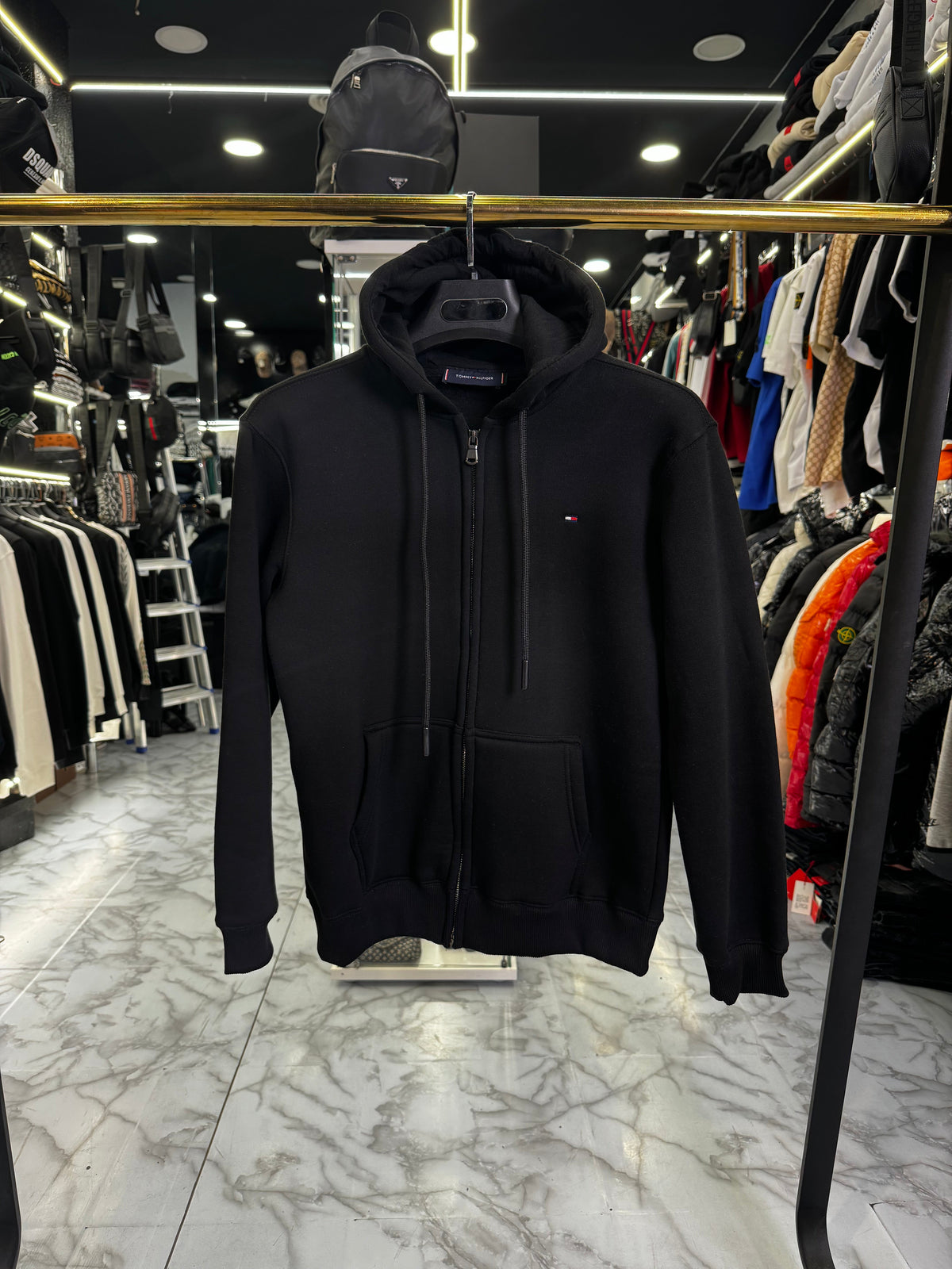 TOMMY HILFIGER ZAKETA
