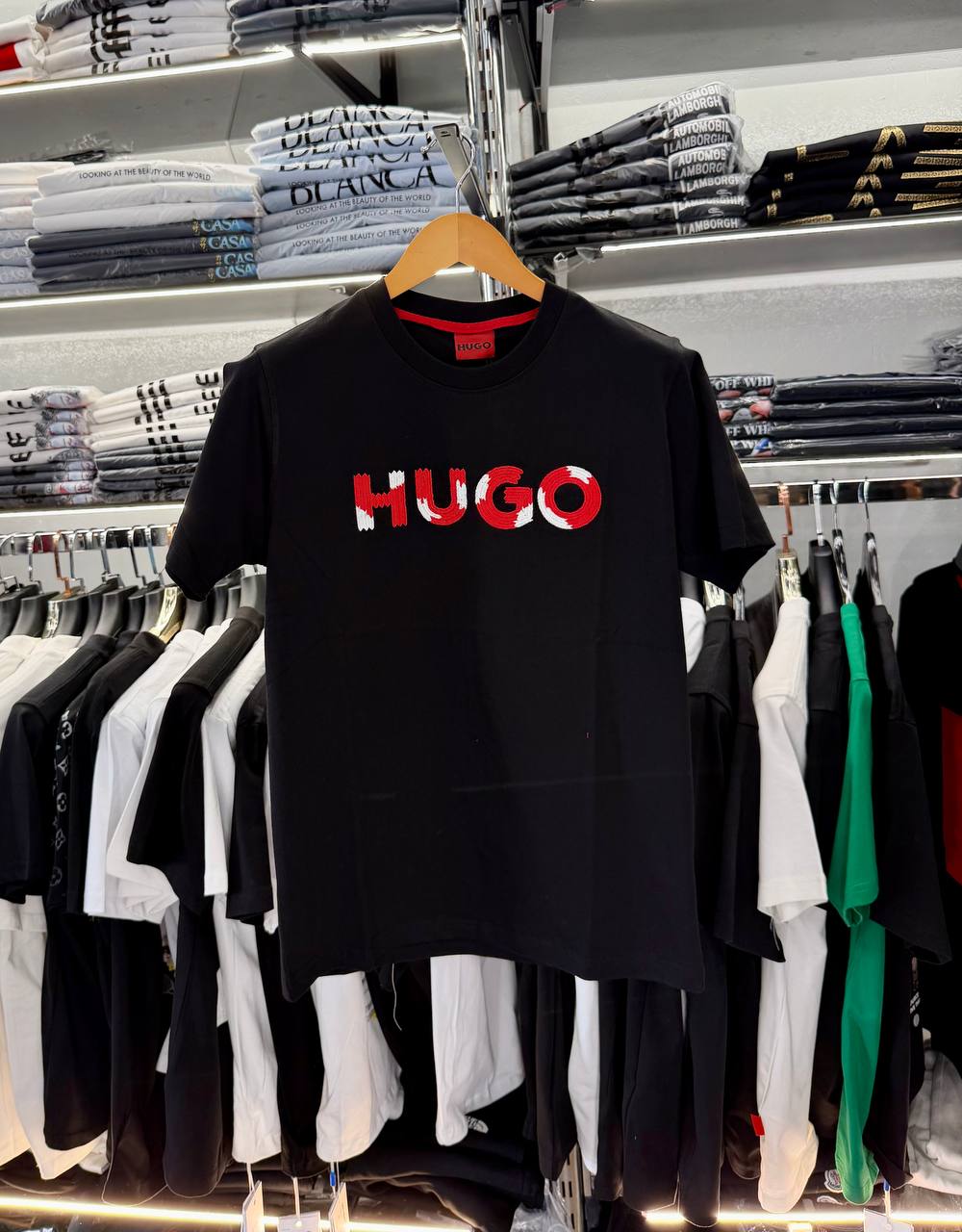 T-SHIRT - HUGO